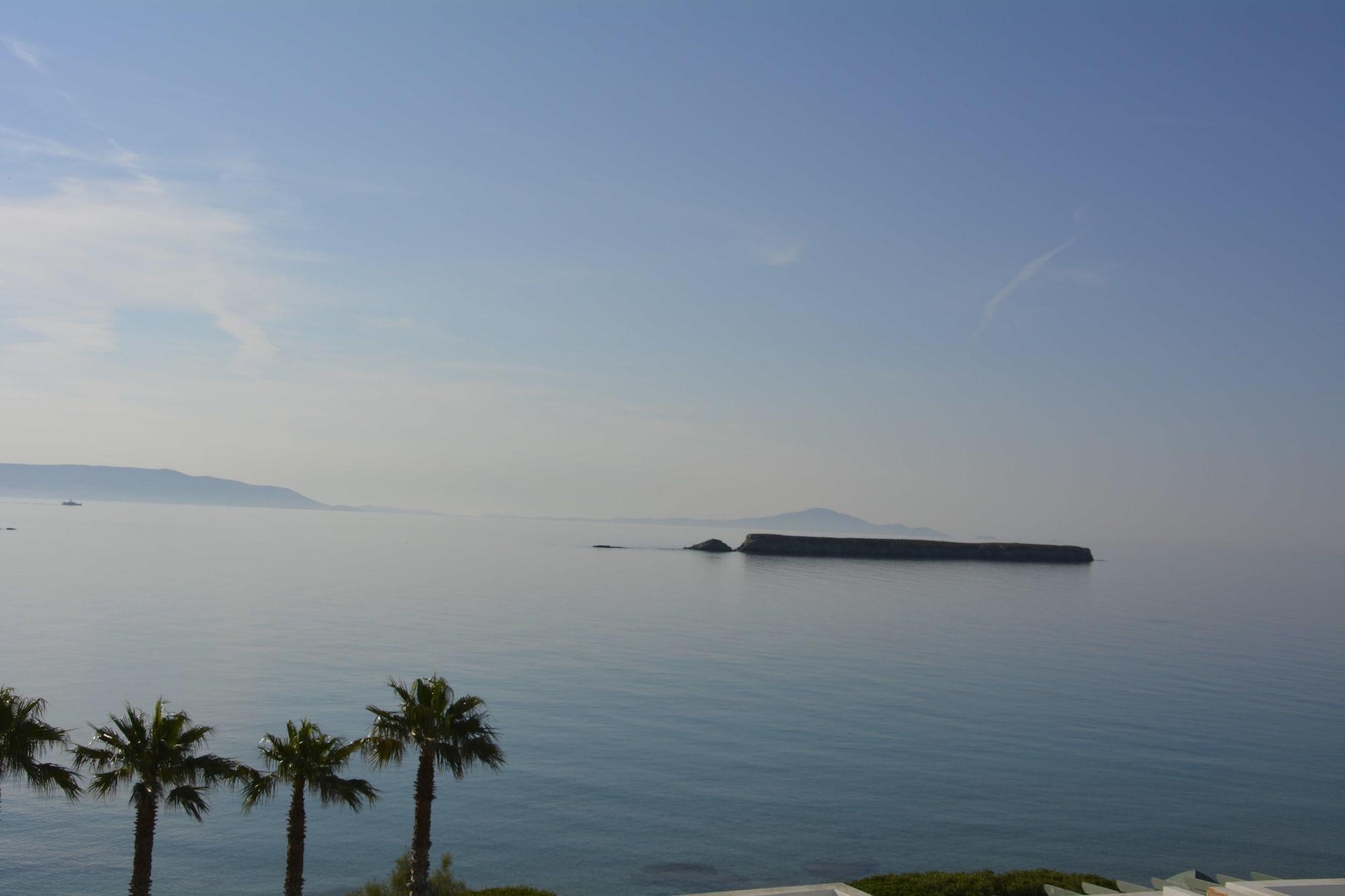 Saint George Hotel Chrisi Akti  Buitenkant foto