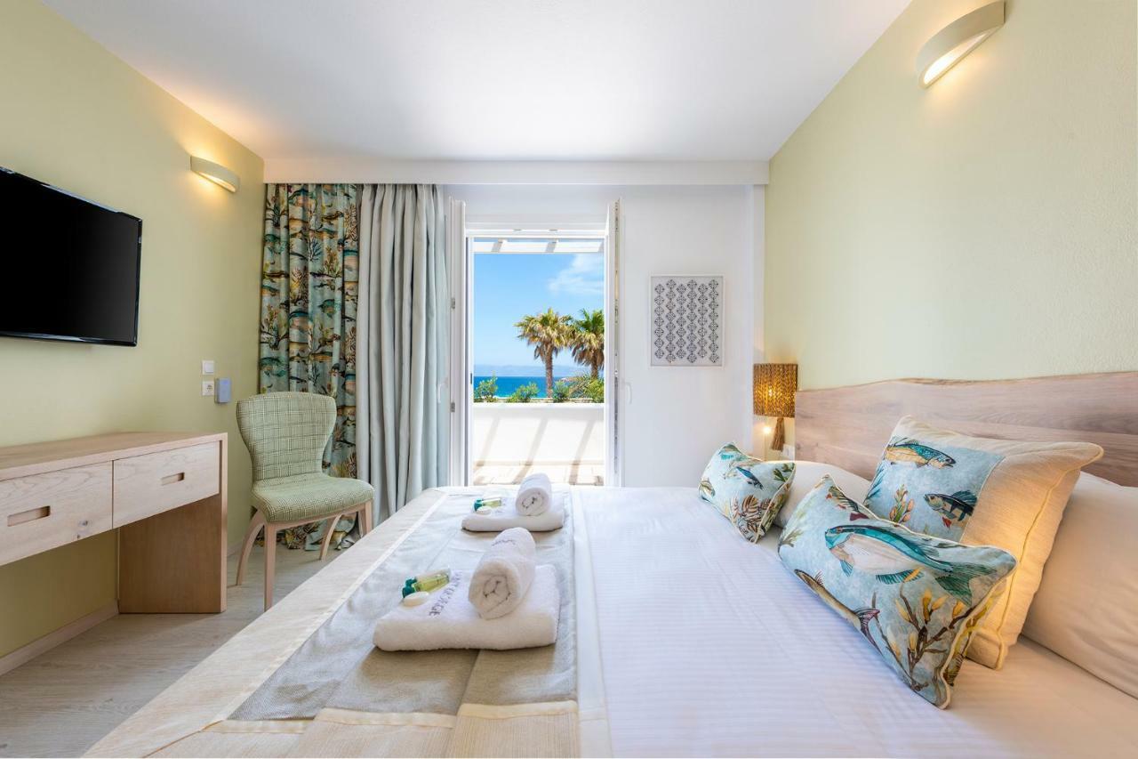 Saint George Hotel Chrisi Akti  Buitenkant foto